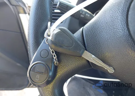 2005 Subaru Outback 2.5I z USA, uszkodzony, nr VIN 4S4BP61C057300180